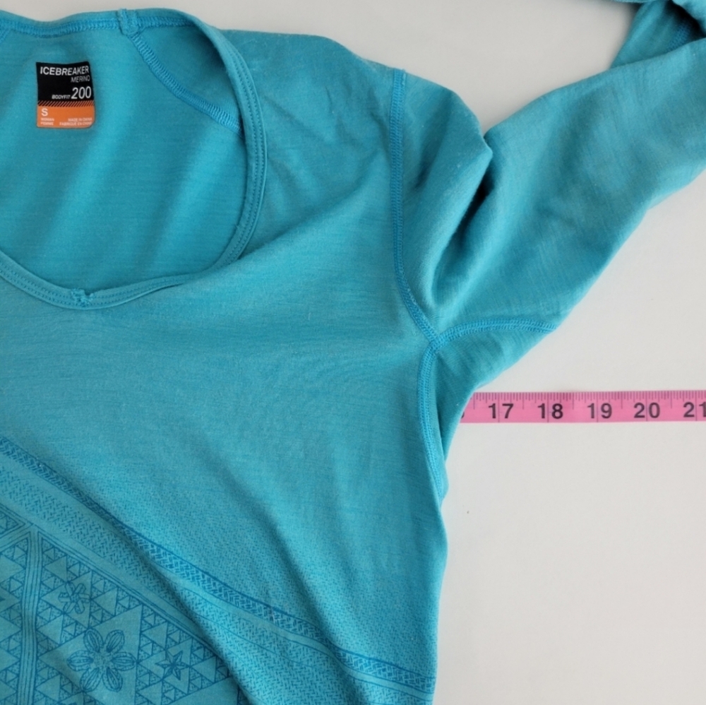 Icebreaker Merino Wool Bodyfit 200 Snowflake Long Sleeve Crewneck Tee Base Layer - Picture 6 of 7